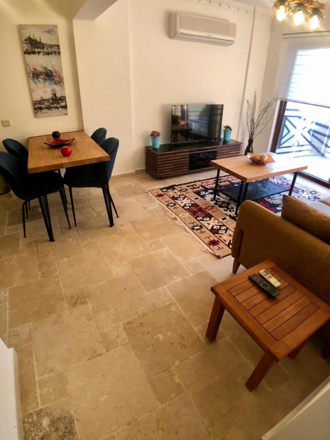 Amazing 2 Bedroom Penthouse! 카스 외부 사진